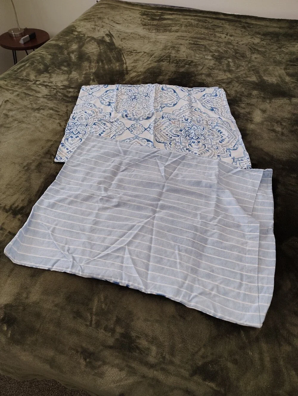 Charter Club Queen Duvet Cover with 2 Pillow Shams